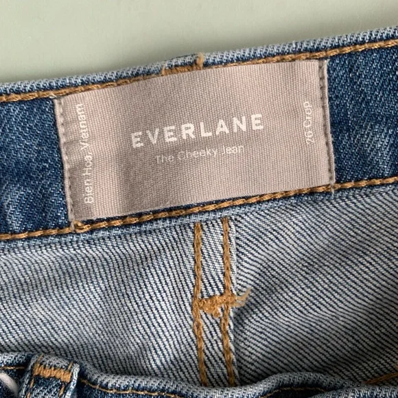 Everlane Cheeky Jean med wash - Picture 7 of 10